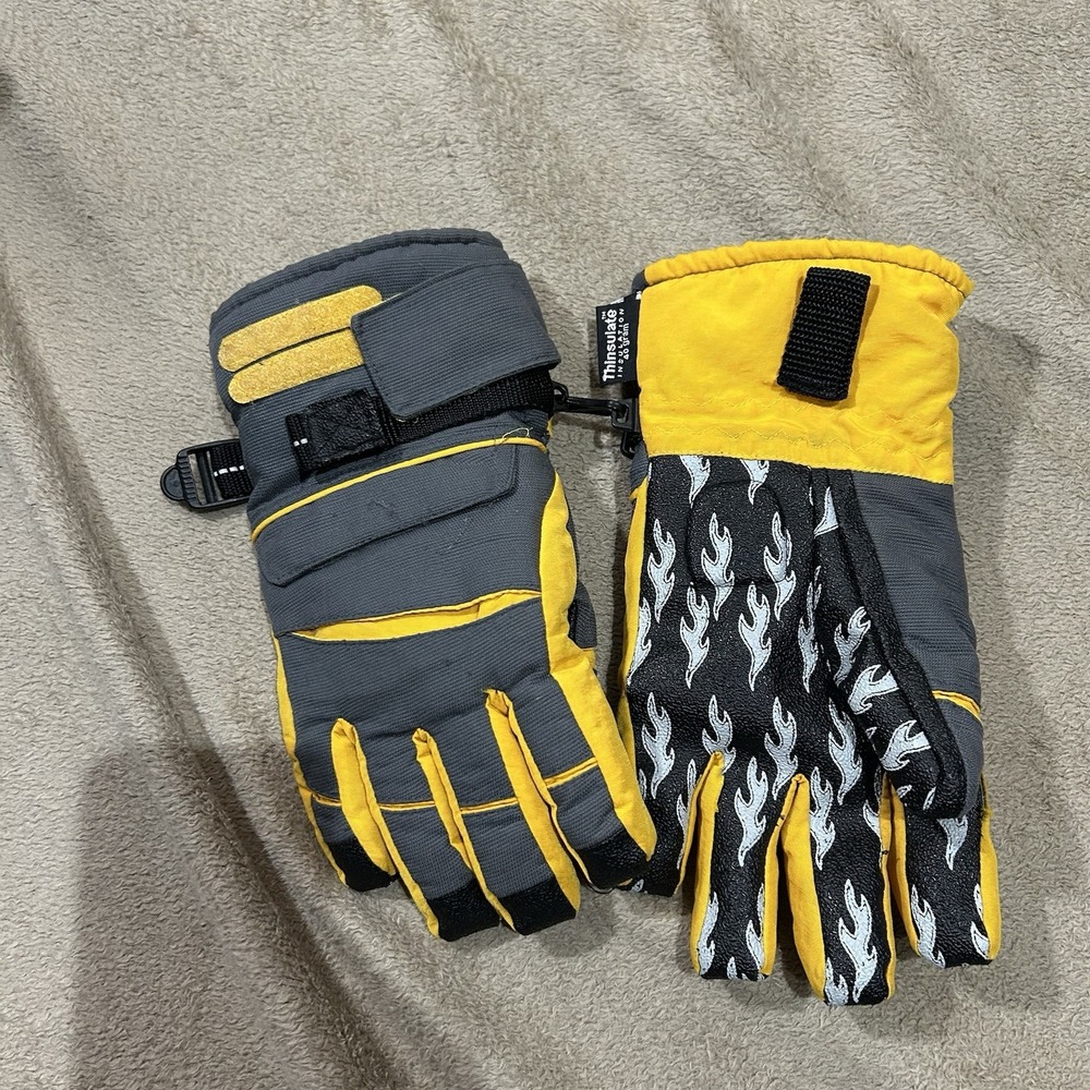 Winter Snow Ski Gloves Yellow Grey Thinsulate 40 Gram Flame Grip Boys Size 16/18